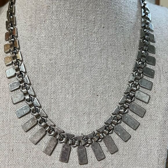 Premier Designs Silver Statement Necklace with Crystal Embellishments PDNK#2 - Picture 2 of 9